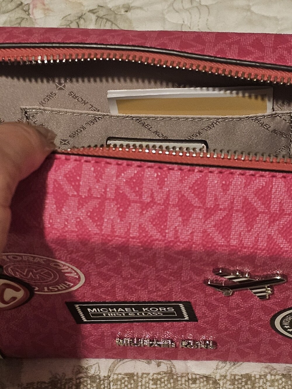 Michael Kors Jeannie Crossbody and Passport Cover Travel Set - Picture 4 of 5